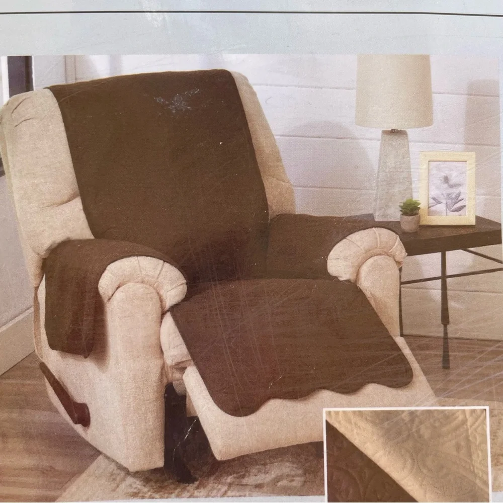 Medallion Reversible Recliner Furniture Cover Size 79